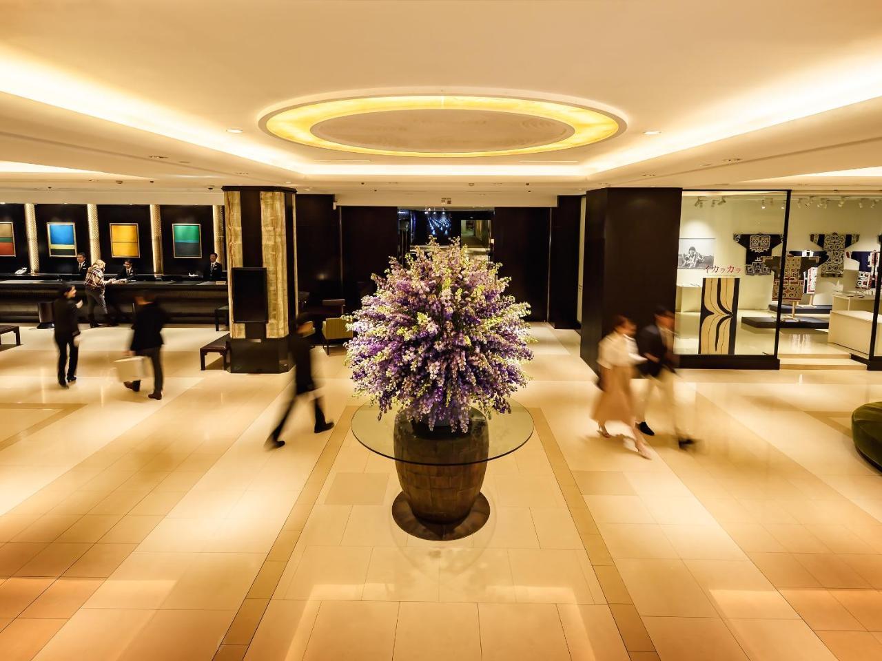 Sapporo Grand Hotel Extérieur photo The lobby of the hotel